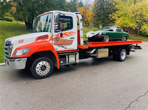 tow truck west chester pa.